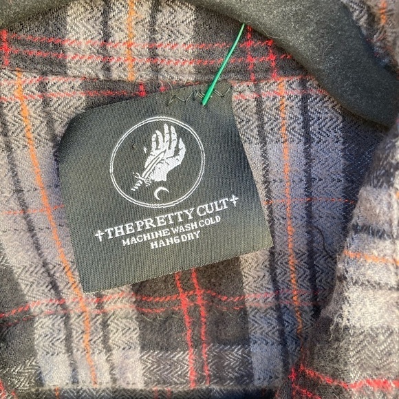 Pretty Cult Flannel Unisex Multicolor Plaid Hermit Tarot S Patch Virgo Dark Art - Picture 3 of 15